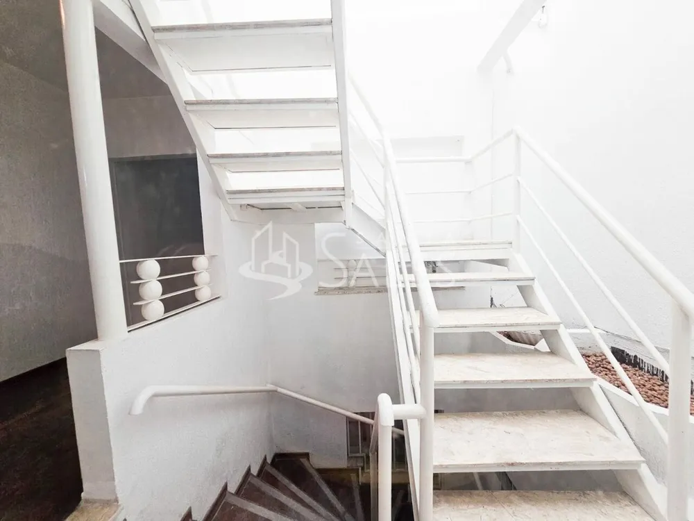 Sobrado, 11 quartos, 380 m² - Foto 4