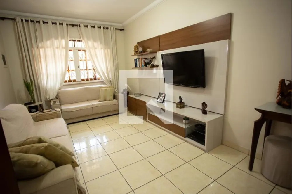 Casa, 3 quartos, 172 m² - Foto 1
