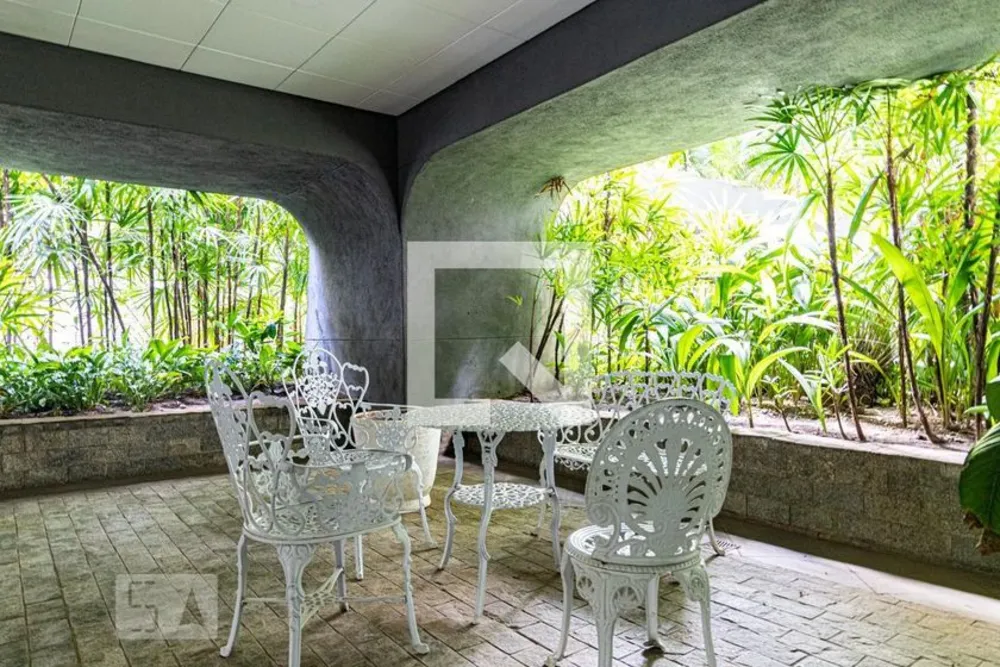 Apartamento, 1 quarto, 37 m² - Foto 2