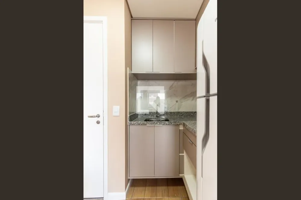 Apartamento, 1 quarto, 32 m² - Foto 3