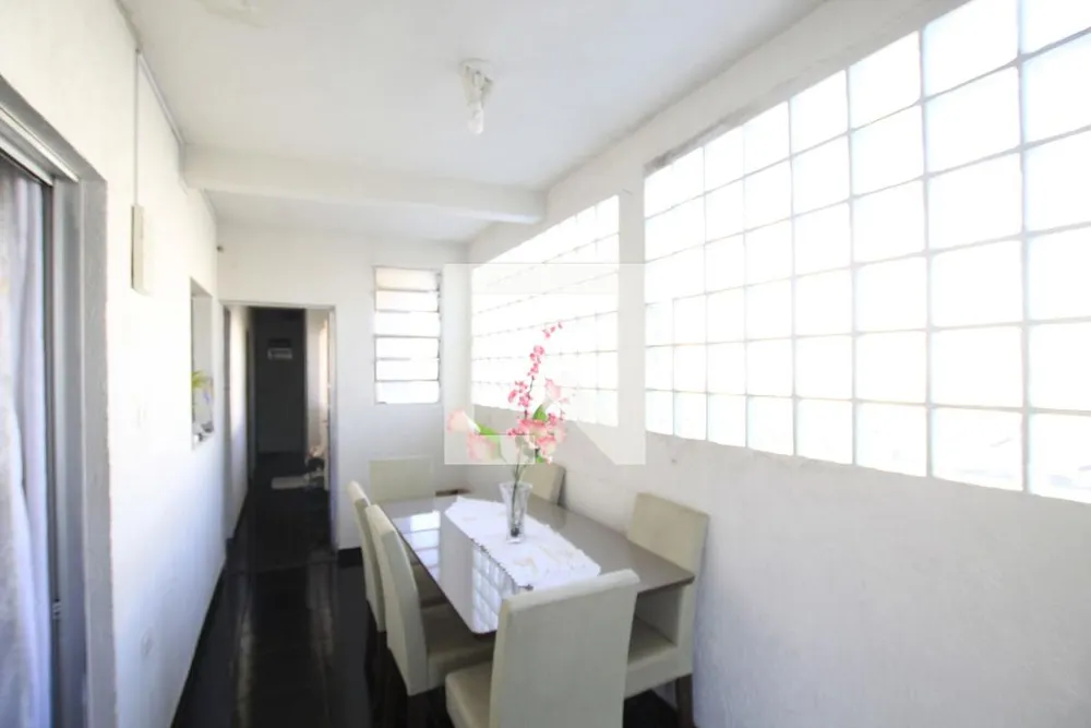 Casa, 4 quartos, 204 m² - Foto 1