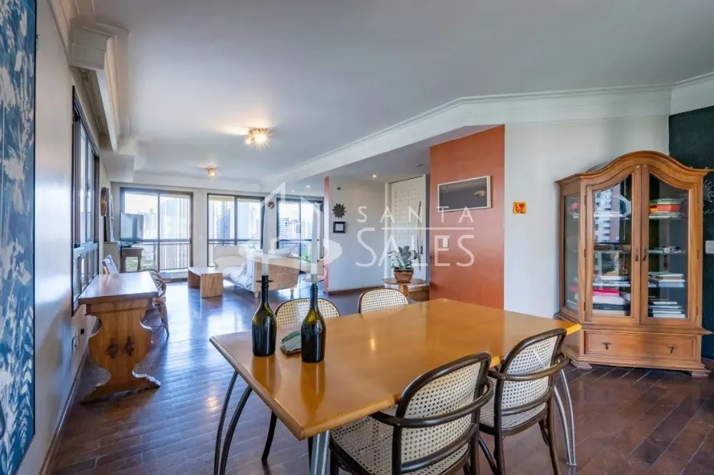Apartamento, 3 quartos, 220 m² - Foto 2