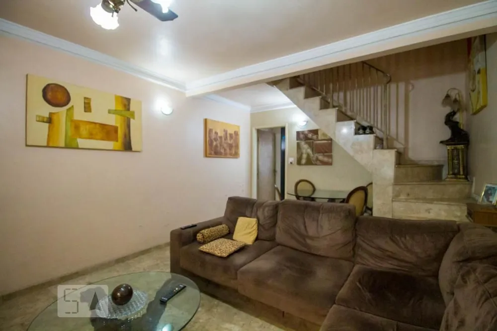 Casa, 3 quartos, 240 m² - Foto 1