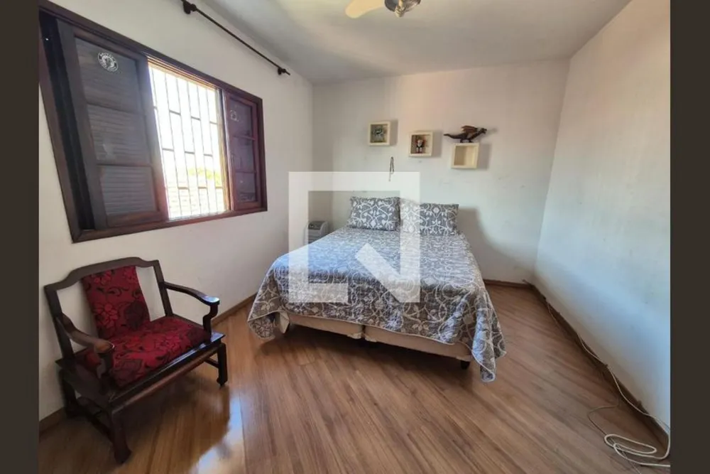 Casa, 4 quartos, 180 m² - Foto 4