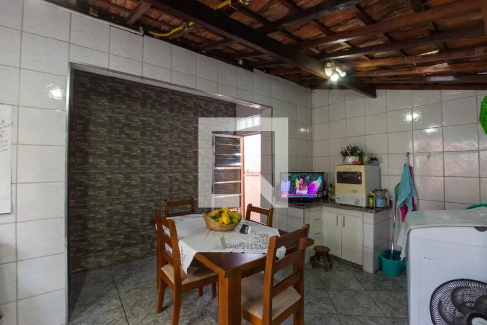 Casa, 3 quartos, 300 m² - Foto 1