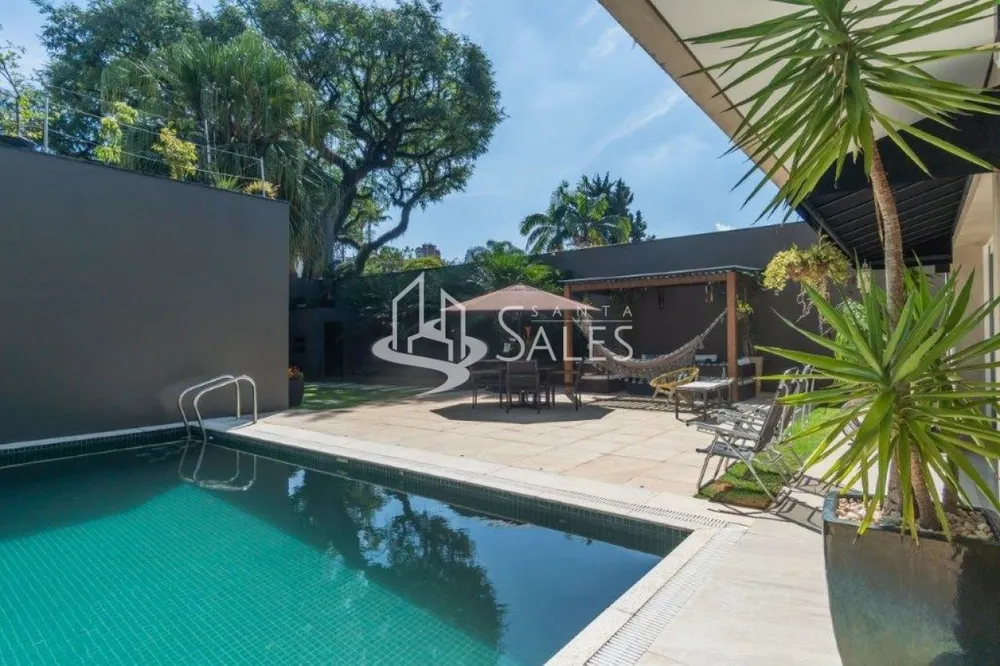 Sobrado, 5 quartos, 606 m² - Foto 1