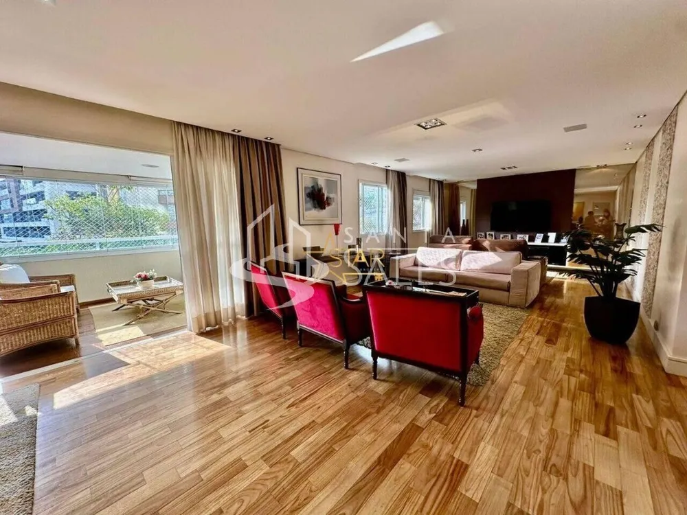 Apartamento, 3 quartos, 206 m² - Foto 1