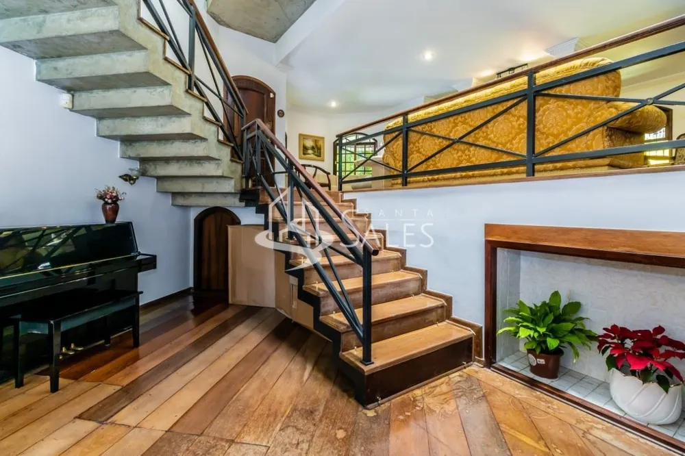 Sobrado, 4 quartos, 750 m² - Foto 1
