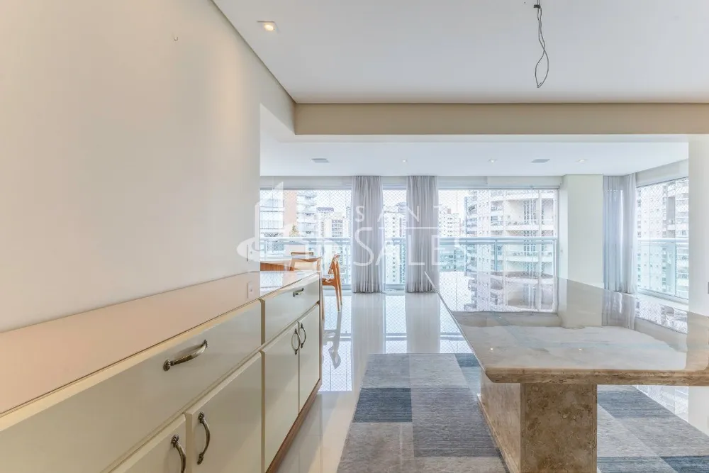 Apartamento, 3 quartos, 157 m² - Foto 1