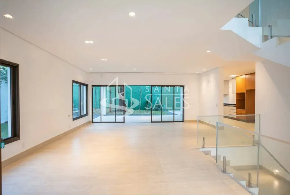 Sobrado, 4 quartos, 650 m² - Foto 1
