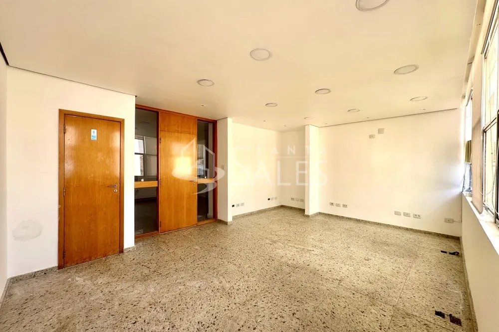 Prédio Inteiro, 55 m² - Foto 1