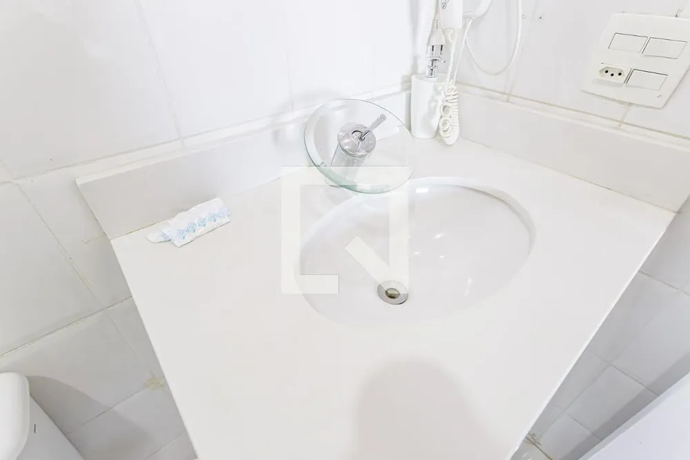 Apartamento, 1 quarto, 33 m² - Foto 2