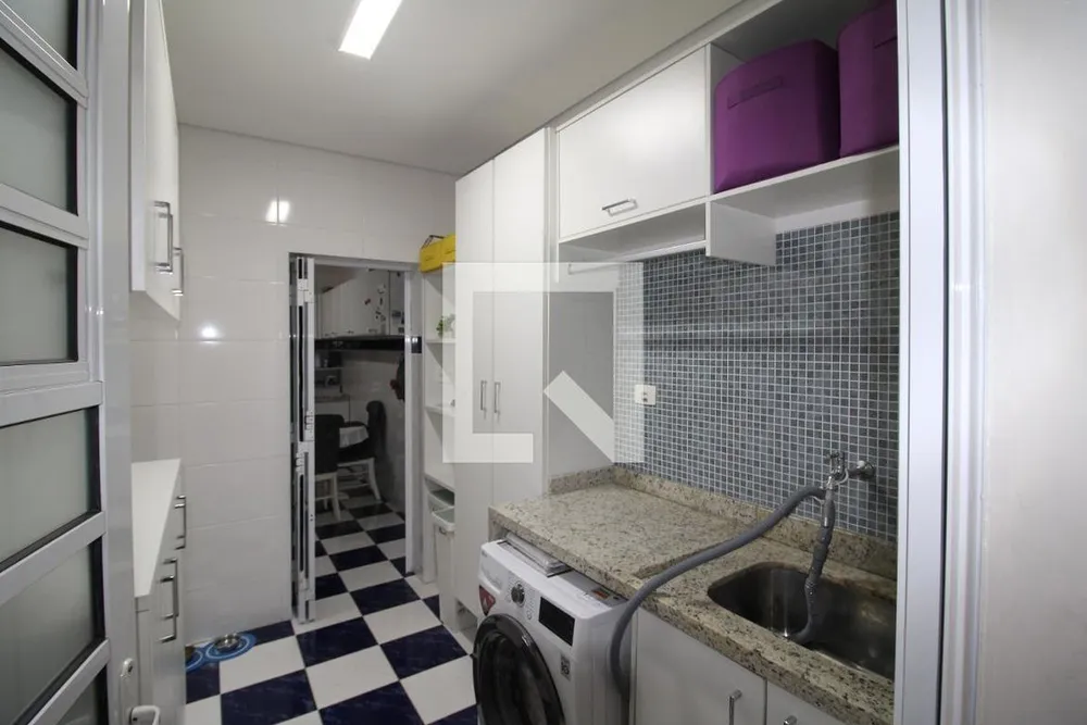 Casa, 3 quartos, 230 m² - Foto 2