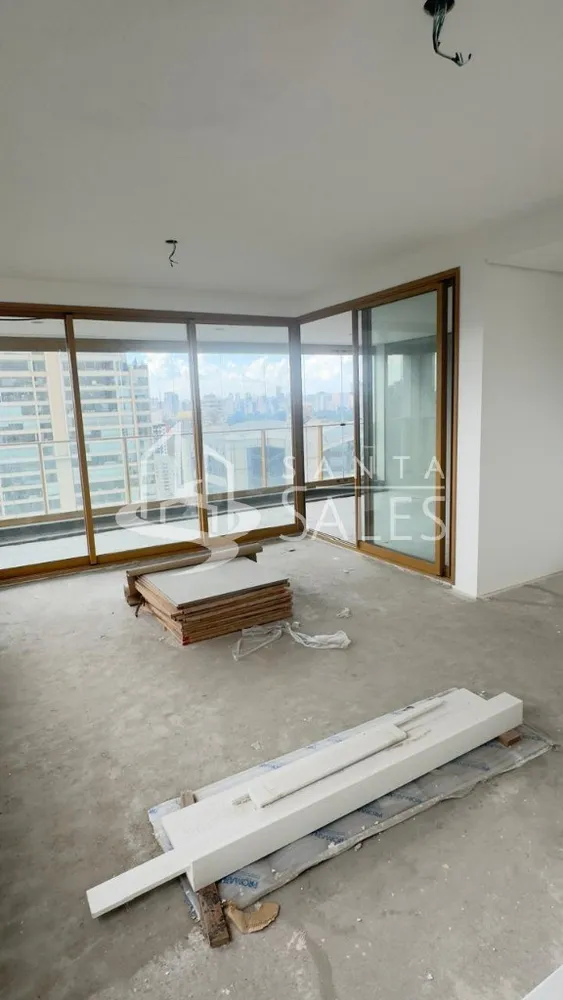 Apartamento, 3 quartos, 147 m² - Foto 1