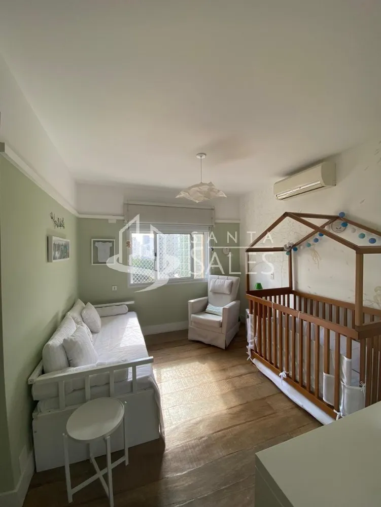 Apartamento, 3 quartos, 250 m² - Foto 1