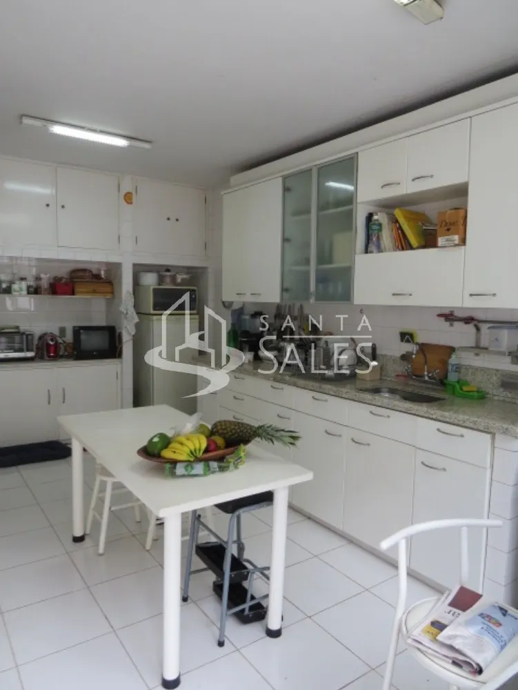 Sobrado, 3 quartos, 244 m² - Foto 1
