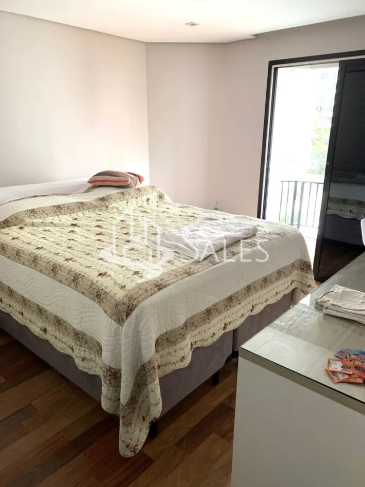 Apartamento, 3 quartos, 150 m² - Foto 1