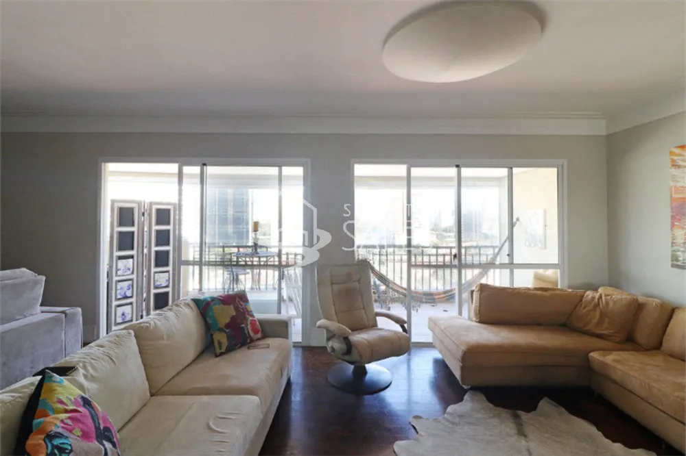 Apartamento, 3 quartos, 170 m² - Foto 1