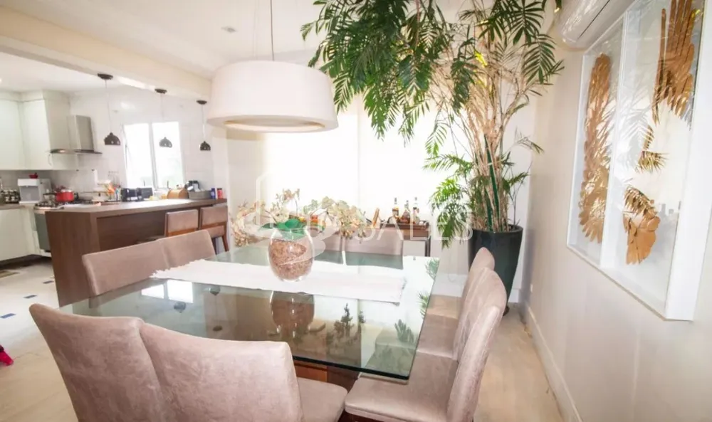 Casa, 4 quartos, 230 m² - Foto 2
