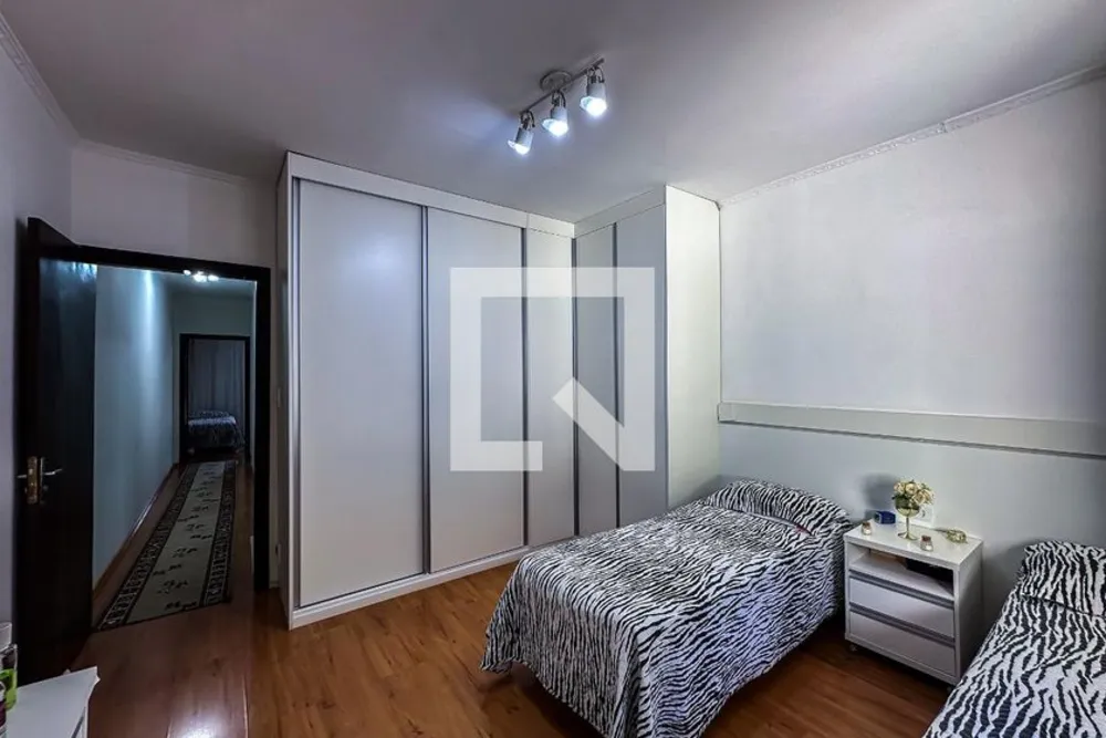 Casa, 3 quartos, 156 m² - Foto 1