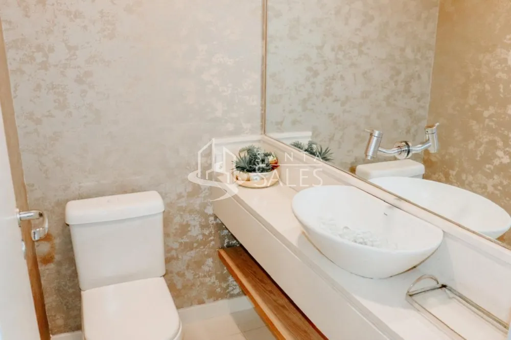 Apartamento, 3 quartos, 192 m² - Foto 1