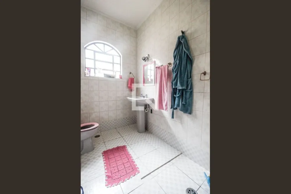 Casa, 3 quartos, 250 m² - Foto 2