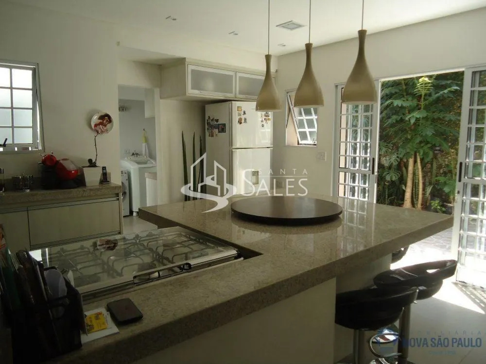 Sobrado, 4 quartos, 260 m² - Foto 1