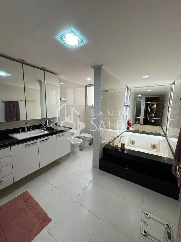 Apartamento, 4 quartos, 230 m² - Foto 12