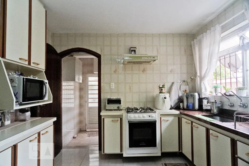 Casa, 2 quartos, 150 m² - Foto 1