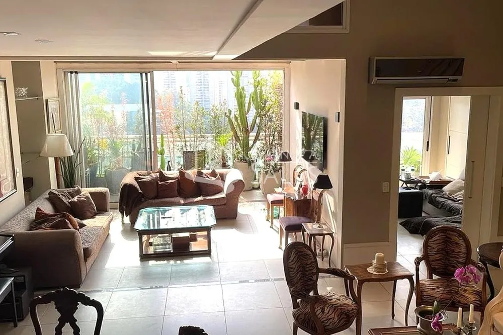 Apartamento, 4 quartos, 210 m² - Foto 2