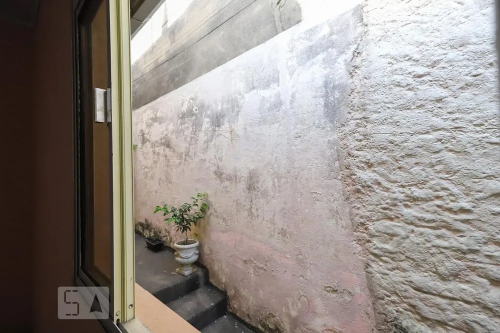 Casa, 1 quarto, 36 m² - Foto 1