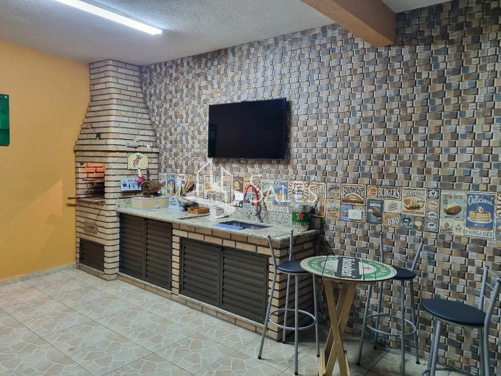 Sobrado, 3 quartos, 193 m² - Foto 2