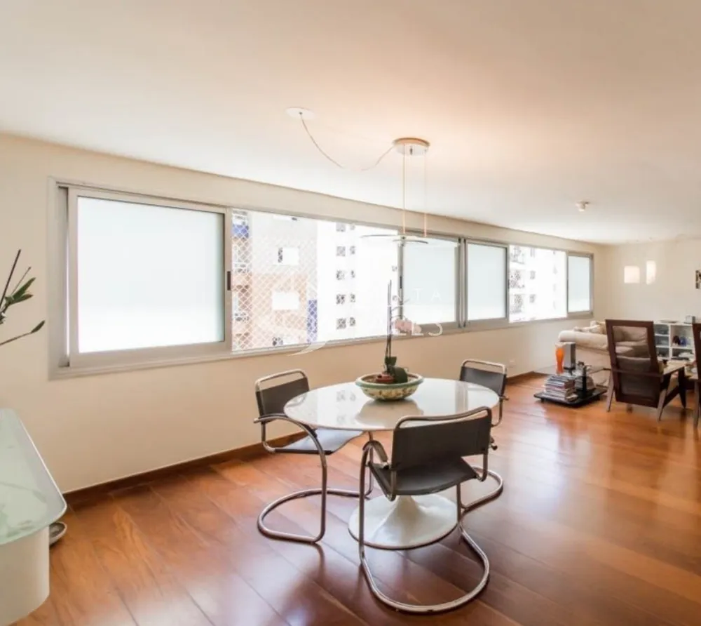 Cobertura, 3 quartos, 300 m² - Foto 1