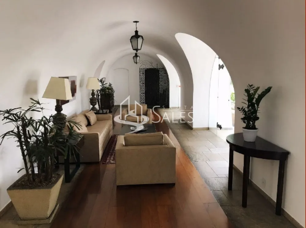 Apartamento, 3 quartos, 211 m² - Foto 1