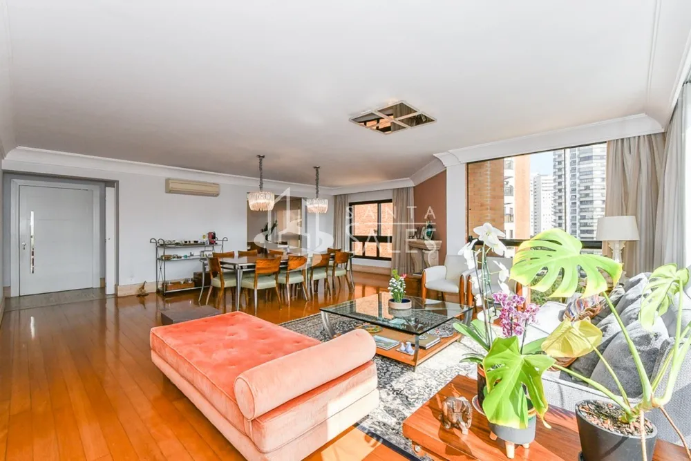 Apartamento, 3 quartos, 247 m² - Foto 1