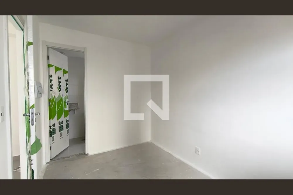 Apartamento, 1 quarto, 27 m² - Foto 2