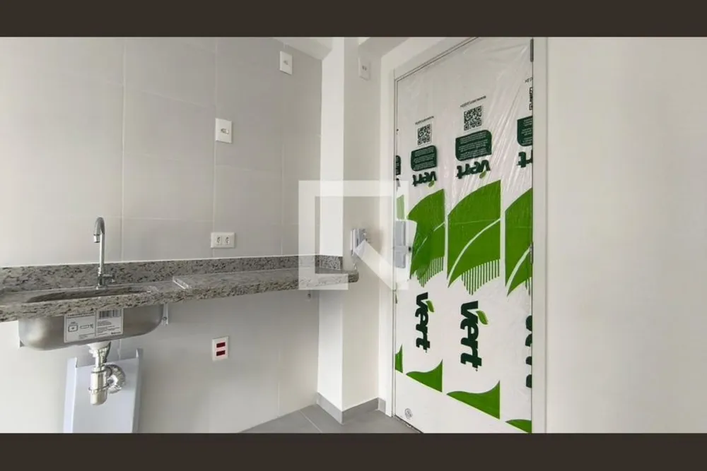 Apartamento, 1 quarto, 27 m² - Foto 2