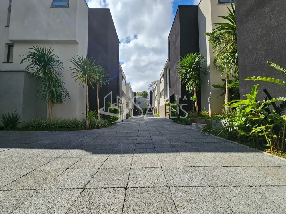 Casa, 4 quartos, 719 m² - Foto 1
