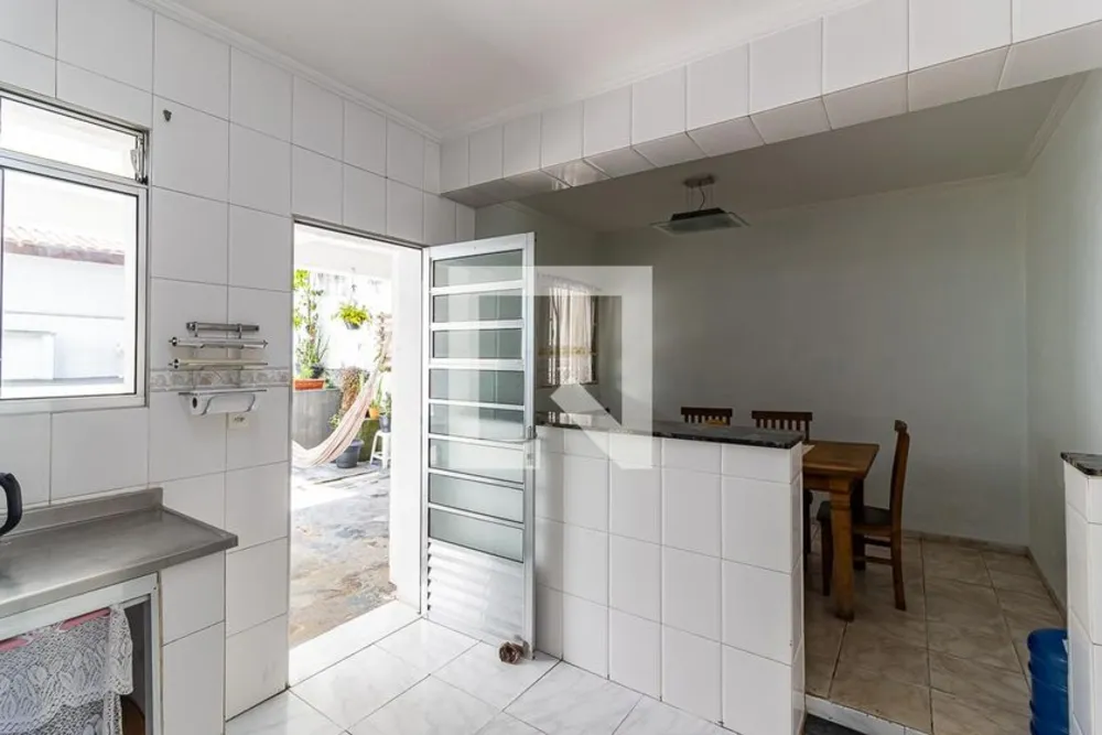 Casa, 3 quartos, 172 m² - Foto 1