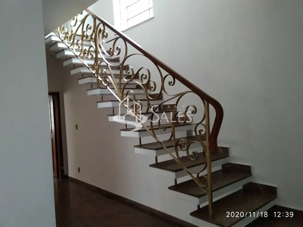 Sobrado, 4 quartos, 500 m² - Foto 1