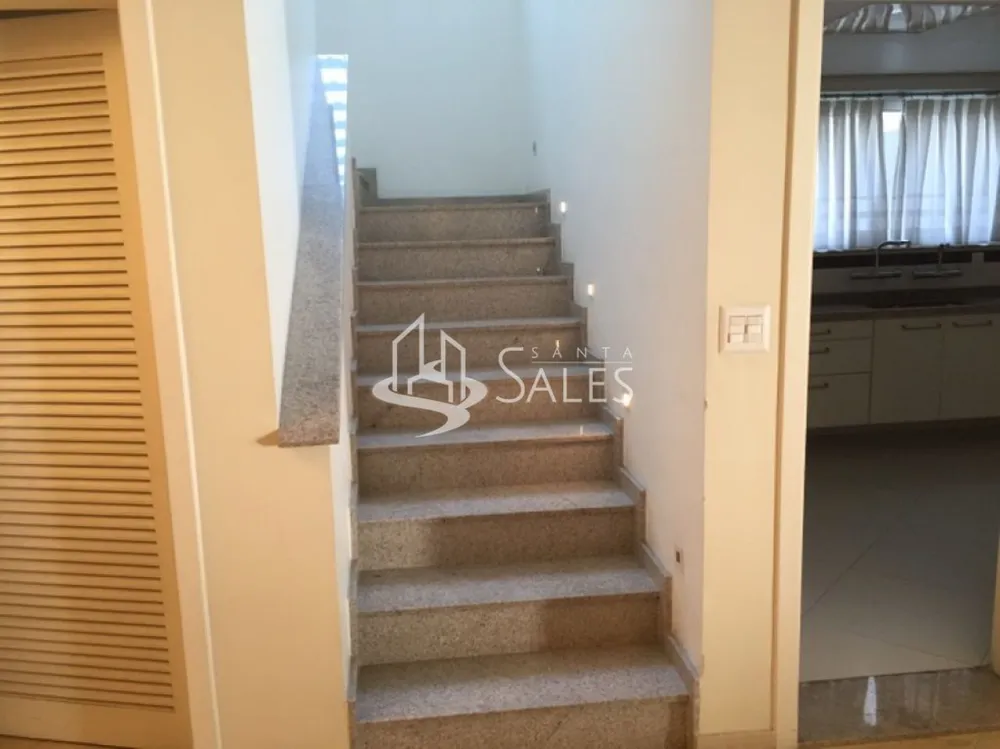 Sobrado, 3 quartos, 682 m² - Foto 4