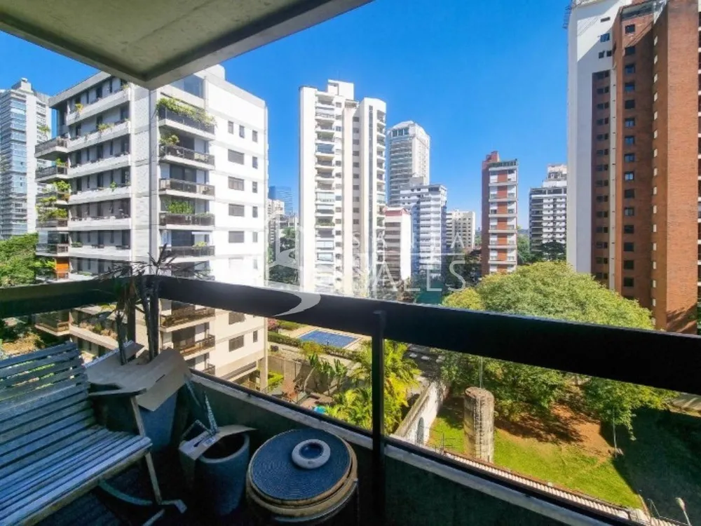 Apartamento, 3 quartos, 225 m² - Foto 2