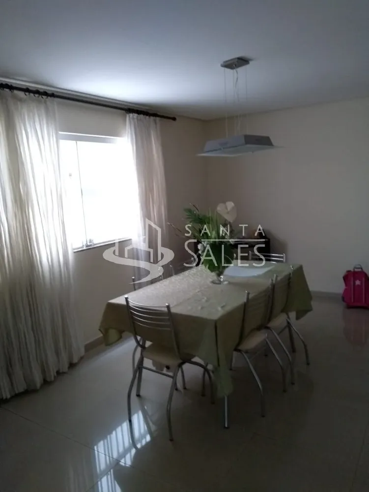 Sobrado, 3 quartos, 293 m² - Foto 1