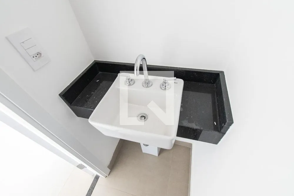 Apartamento, 1 quarto, 18 m² - Foto 2