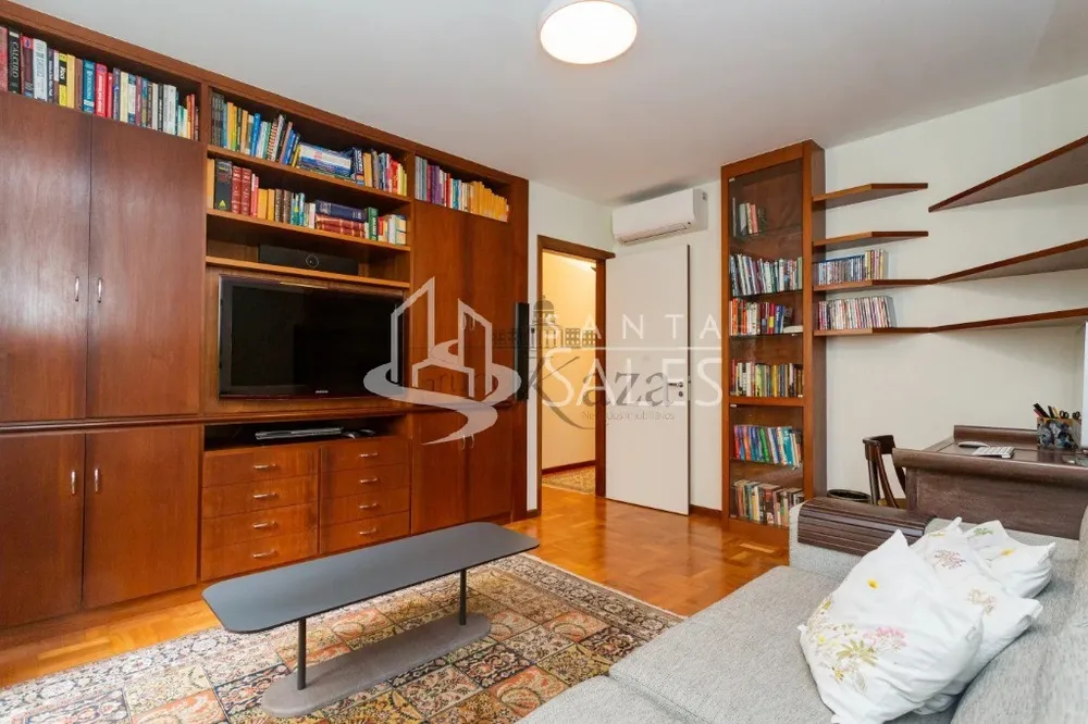 Apartamento, 3 quartos, 220 m² - Foto 1