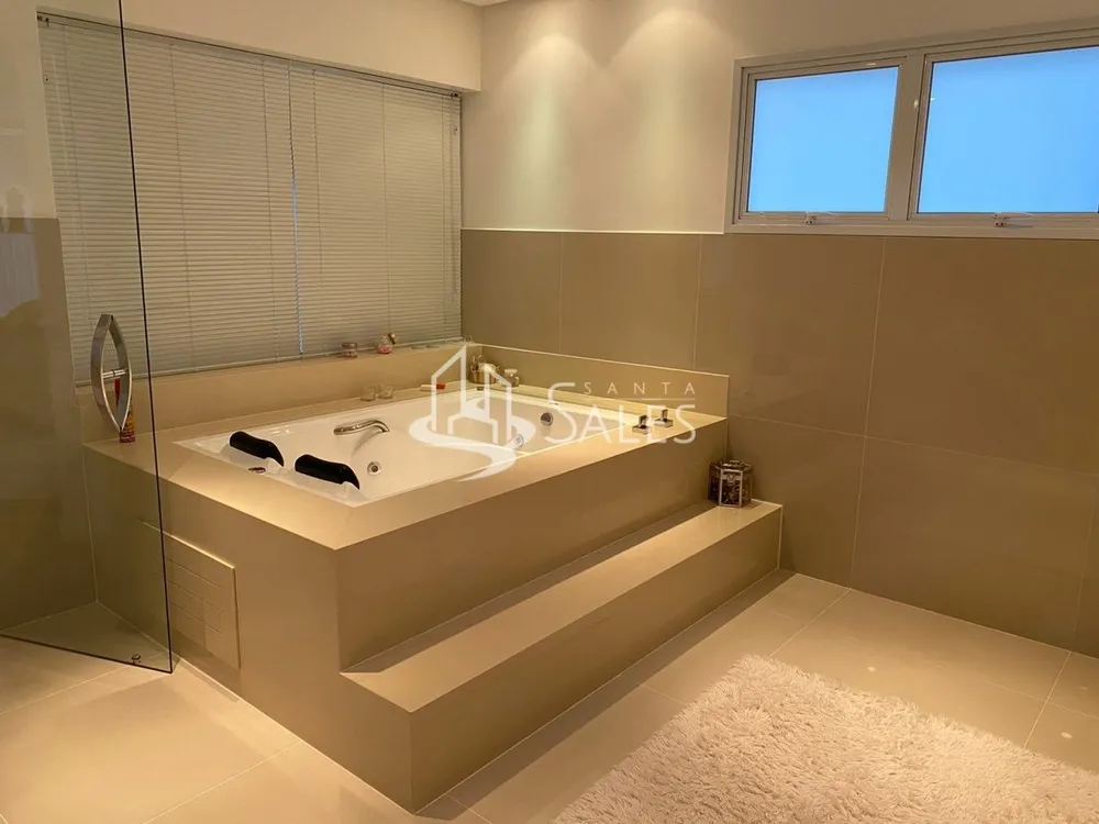 Sobrado, 4 quartos, 597 m² - Foto 2