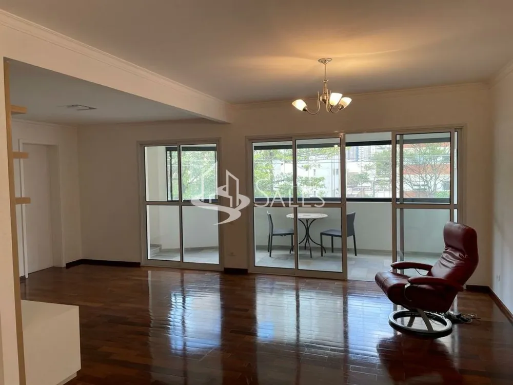 Apartamento, 3 quartos, 140 m² - Foto 1
