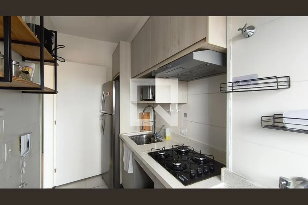 Apartamento, 1 quarto, 27 m² - Foto 2