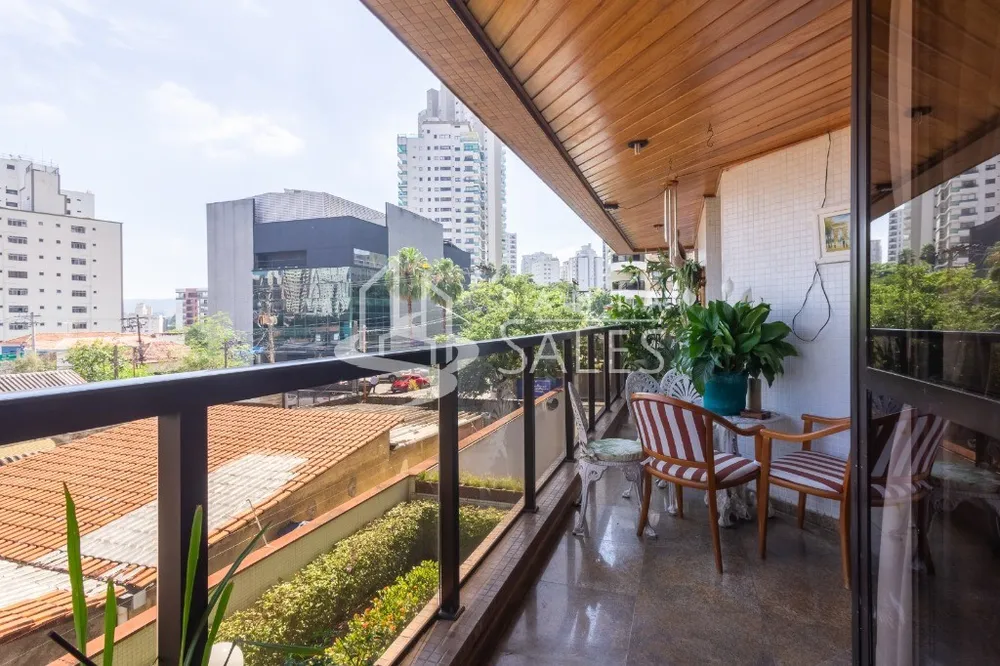 Apartamento, 3 quartos, 146 m² - Foto 1