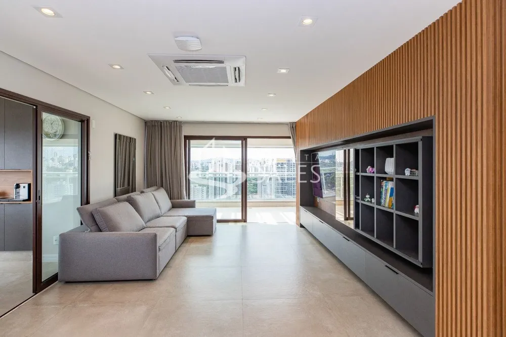 Apartamento, 3 quartos, 190 m² - Foto 1